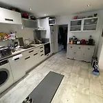 Apt In Central Paris