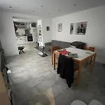 Apt In Central Paris